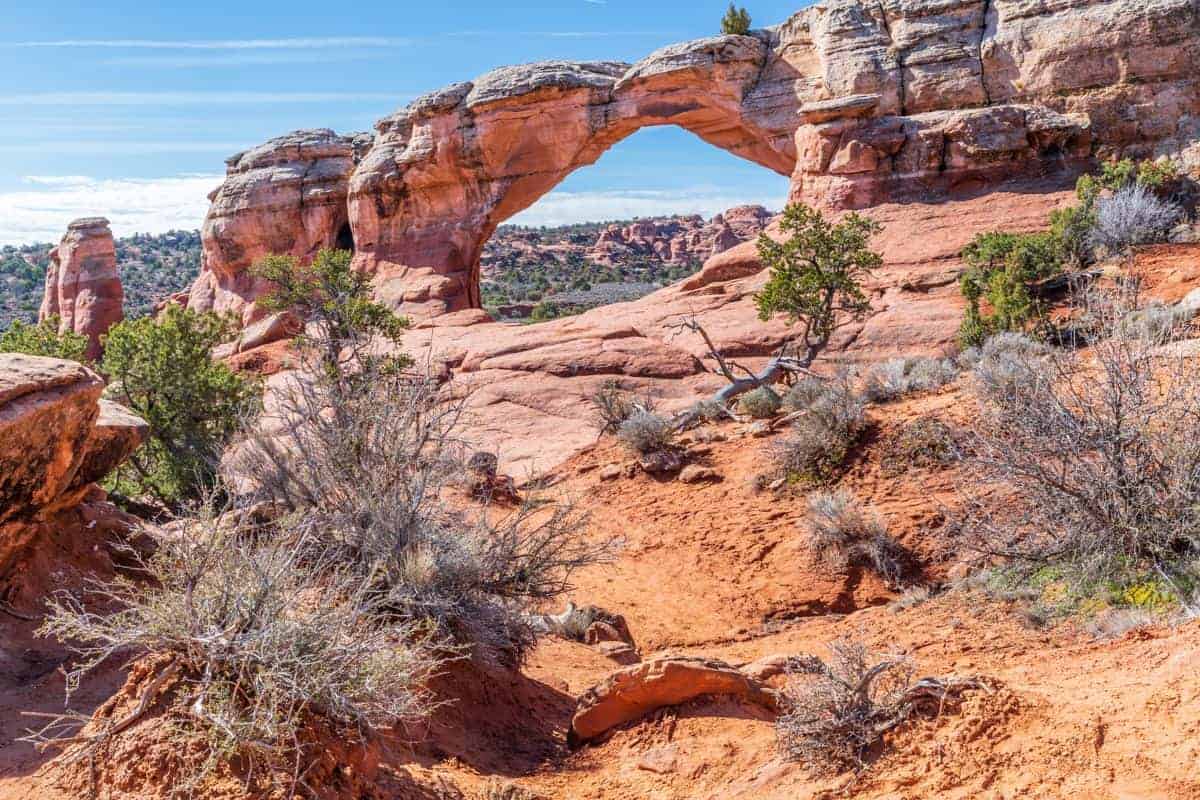 The back side of Broken Arch offers a wonderful view.