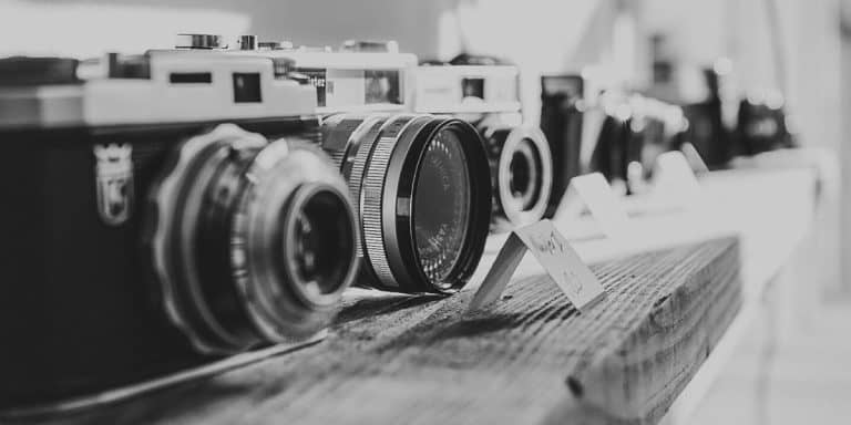 What Type of Camera is Best for Blogging?