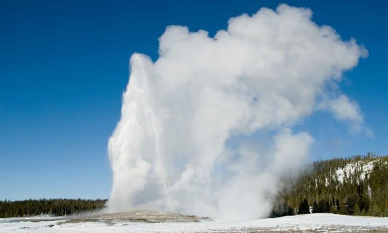 Visiting Yellowstone National Park in March