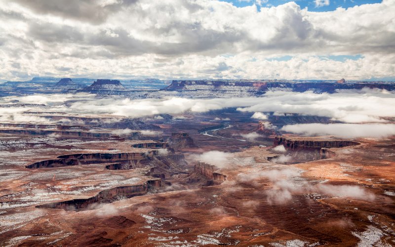 Canyonlands Green River Overlook in the winter with snow