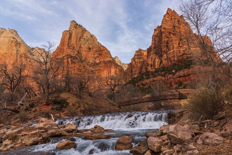 Three-patriarchs-waterfall-and-bridge-at-Zion-NP-Photo-Jeepers-800