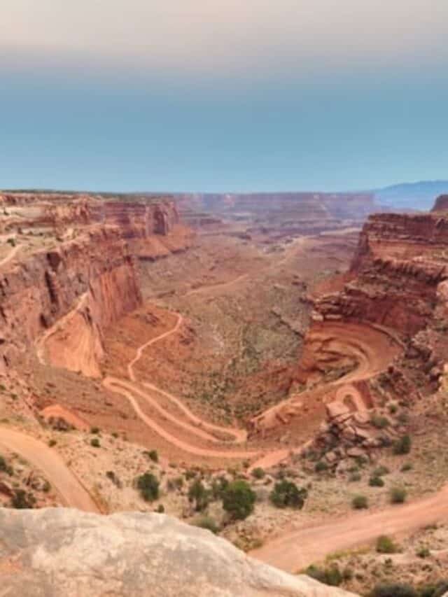 cropped-shafer-trail-island-in-the-sky-canyonlands-national-park.jpg