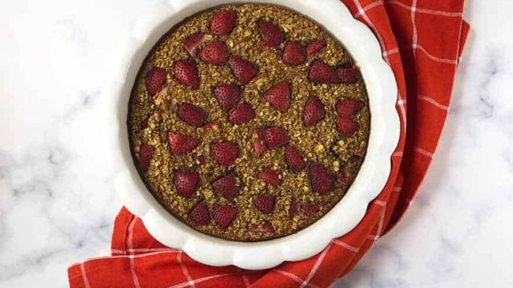 Image for Strawberries and Cream Baked Oatmeal {easy & freezer friendly}