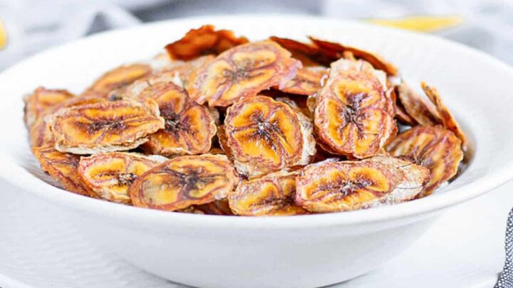 Image for Baked Banana Chips (2 Ingredients)