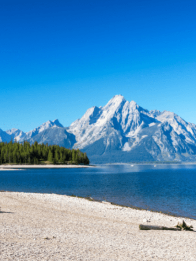 12 Best Easy Hikes in Grand Teton National Park (With Map) Story