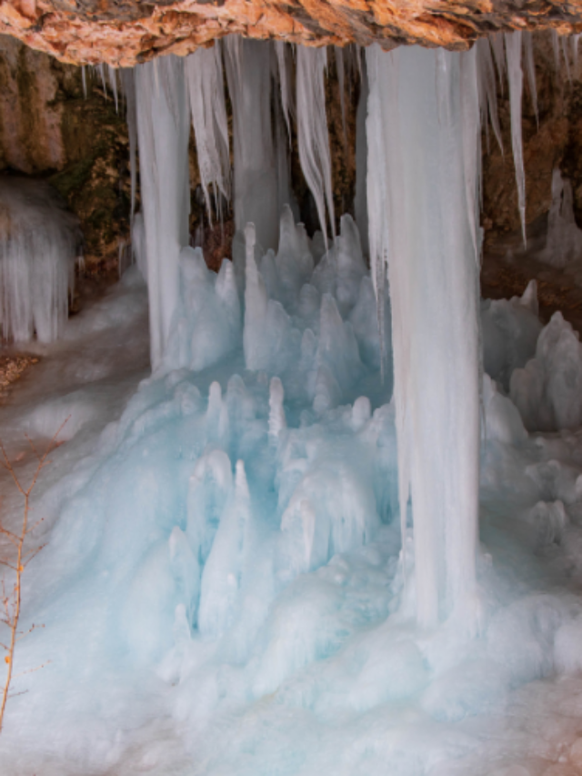Travel Guide For Visiting Utah in January Story
