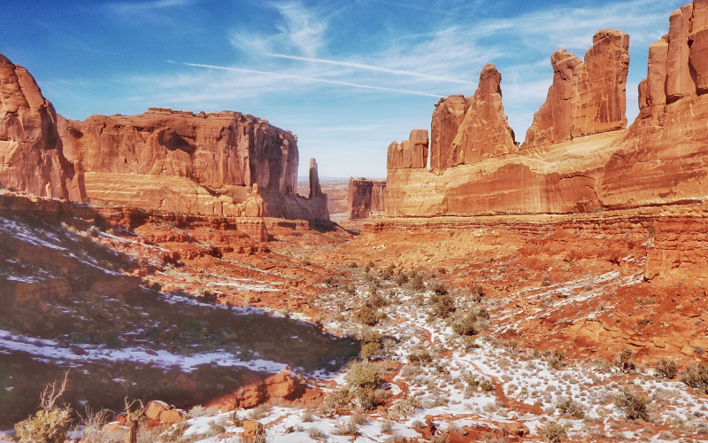 Park Avenue at Arches with snow