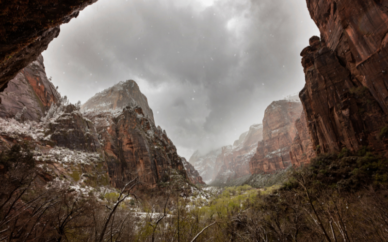 Weeping Rock hike at Zion in the winter