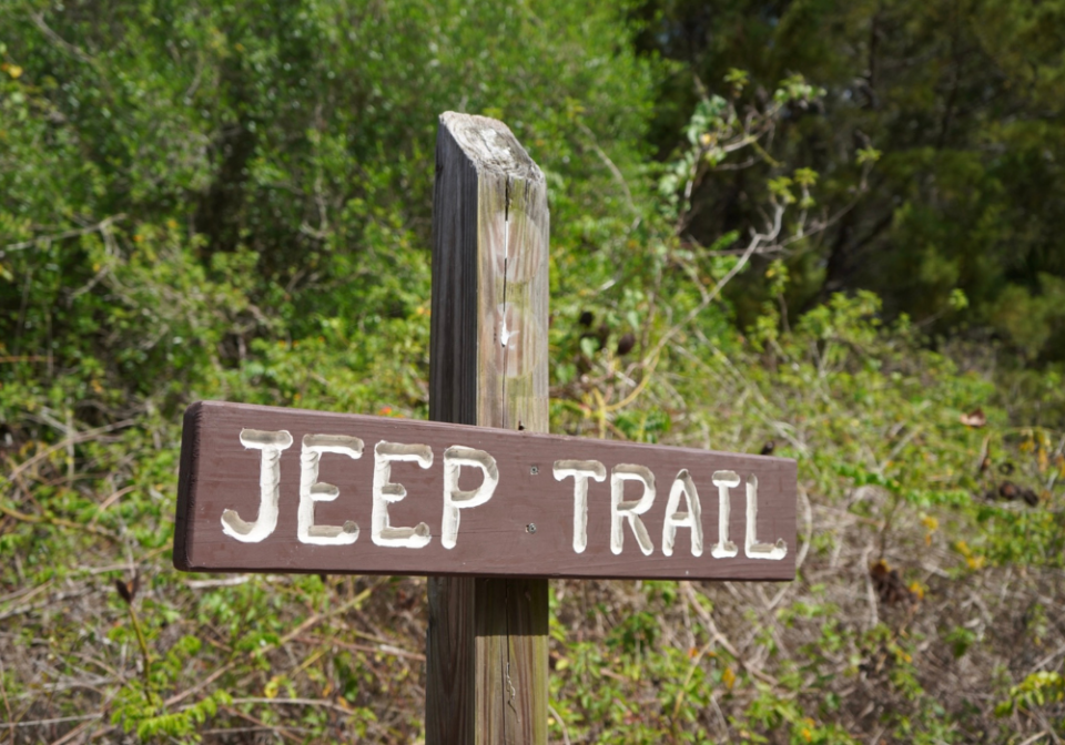 Jeep trail sign