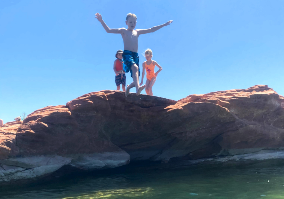 cliff jumping at Sand Hollow