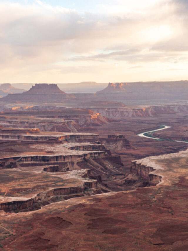 Green-River-Overlook-by-Photo-Jeepers