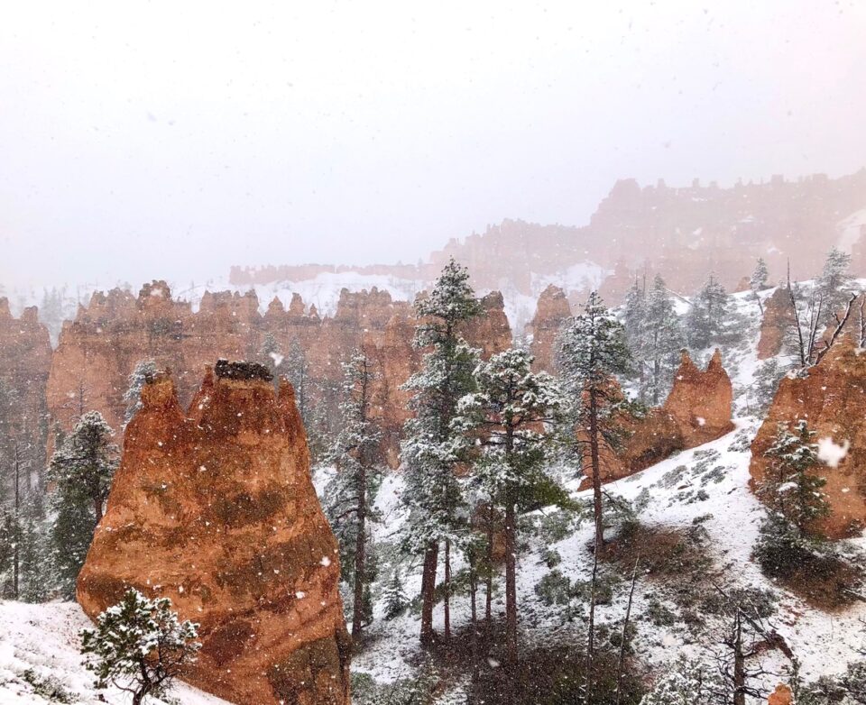 Hiking Bryce Canyon in the snow