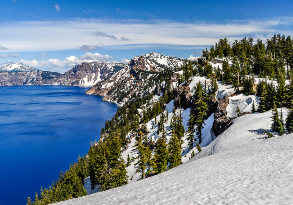 Crater Lake rim in the winter