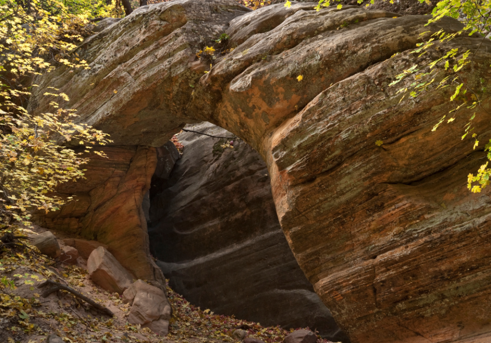 Natural Arch along Hidden Canyon Hike at zion