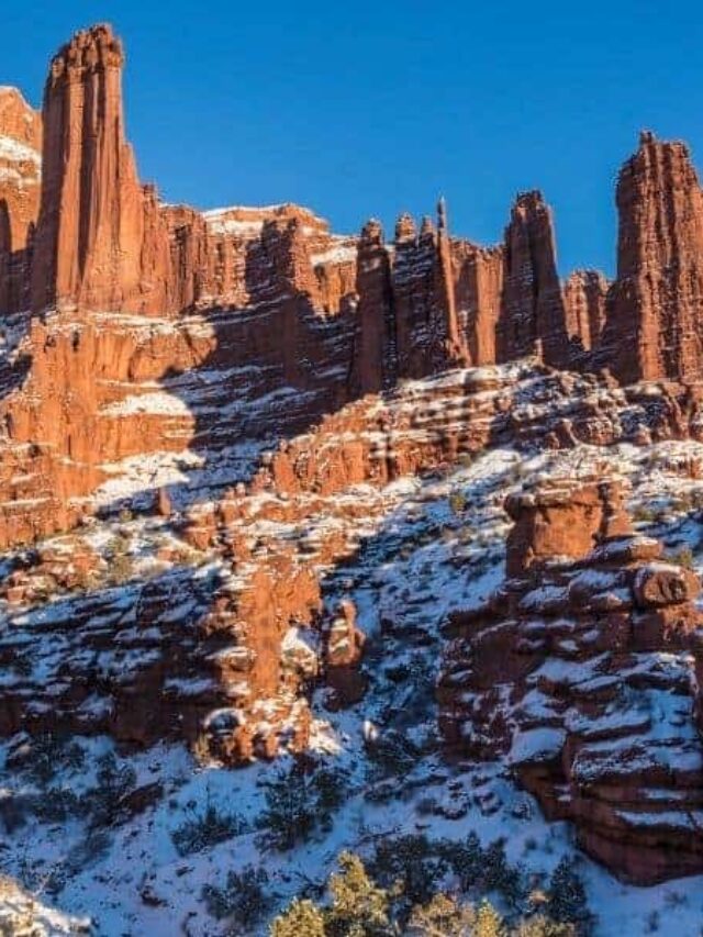 fisher-towers-winter
