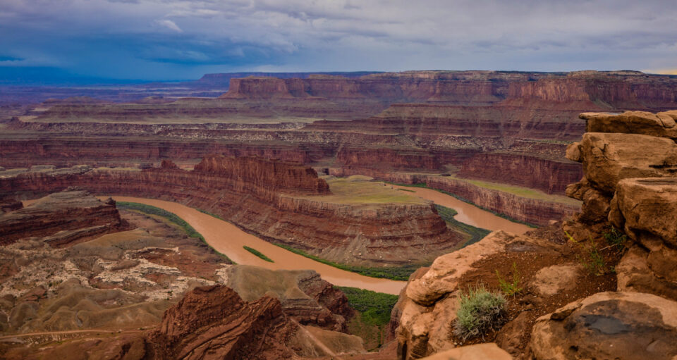 Cloudy diffused light at Dead Horse Point