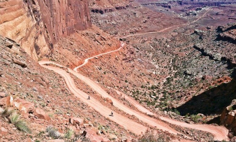 Things to Do at Canyonlands National Park in April