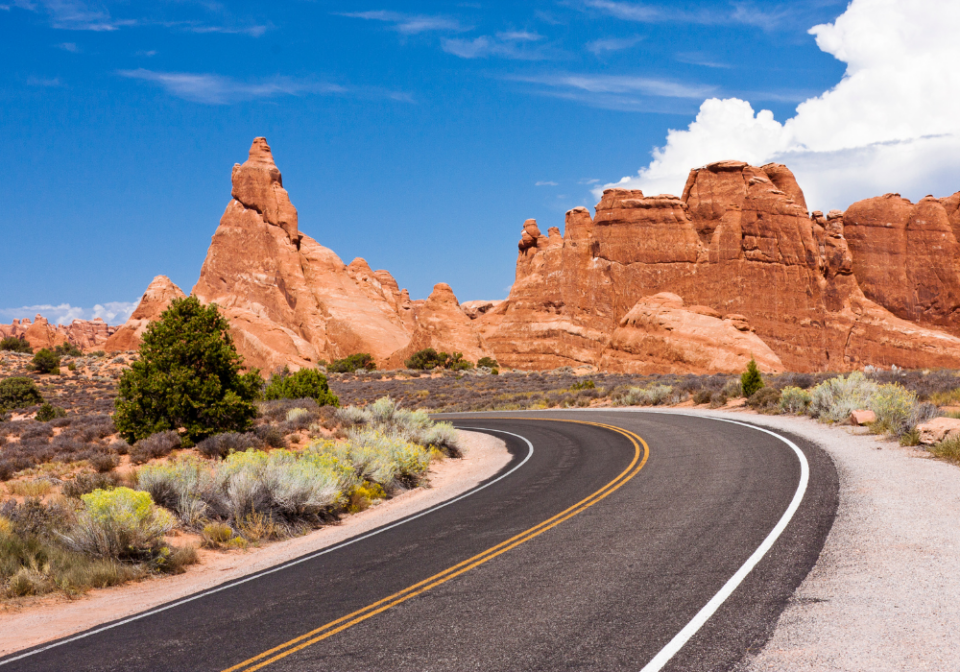 Arches-National-Park-road