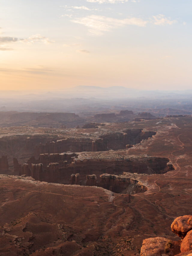 Travel Guide for Canyonlands in April Story