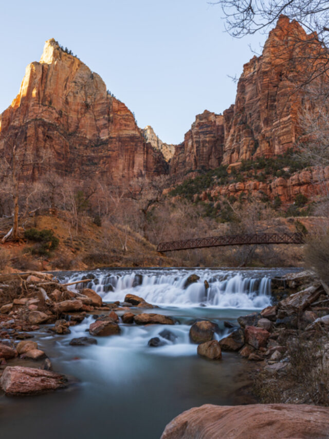 Three-patriarchs-bridge-and-river-at-Zion-National-Park-Photo-Jeepers